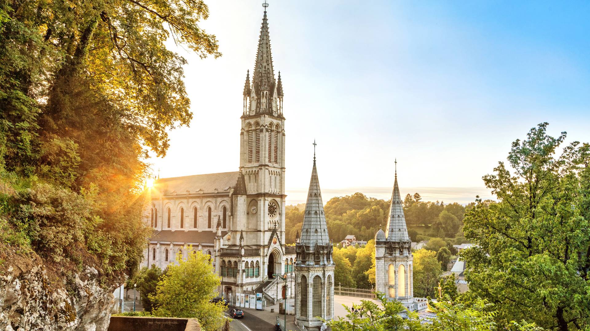 Lourdes con le grotte di Betharram
